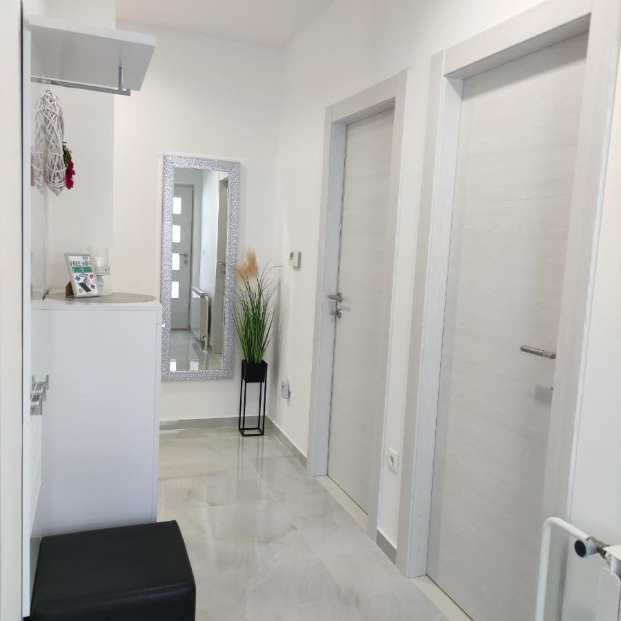 Apartman Rivana Baska Voda Exterior photo